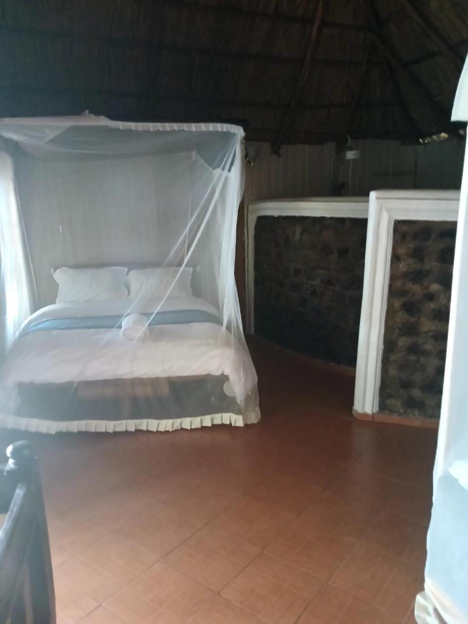 Ches Bay Resort Nangina Exterior foto